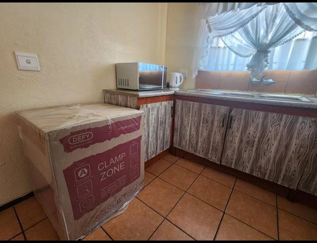 2 BEDROOM HOUSE FOR SALE IN LOTUS GARDENS